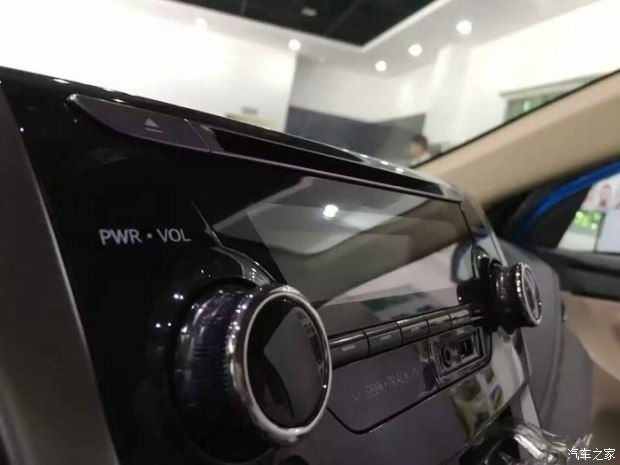 細節(jié)小改 曝新款YARiS L 致炫內(nèi)飾諜照