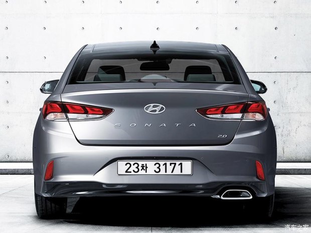 外觀/配置升級(jí) 2017新款索納塔實(shí)車(chē)首發(fā)