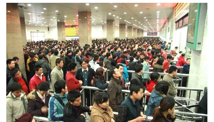 春運(yùn)開車回家。這幾點(diǎn)必不可少