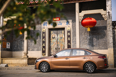 汽車鈑金噴漆到底是怎么回事？