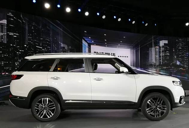 8.79萬(wàn)起霸氣的外觀昌河Q7，你會(huì)選擇？