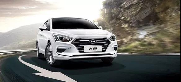 【愛車保養(yǎng)】下雨=洗車？！錯！雨水毀車知多少！