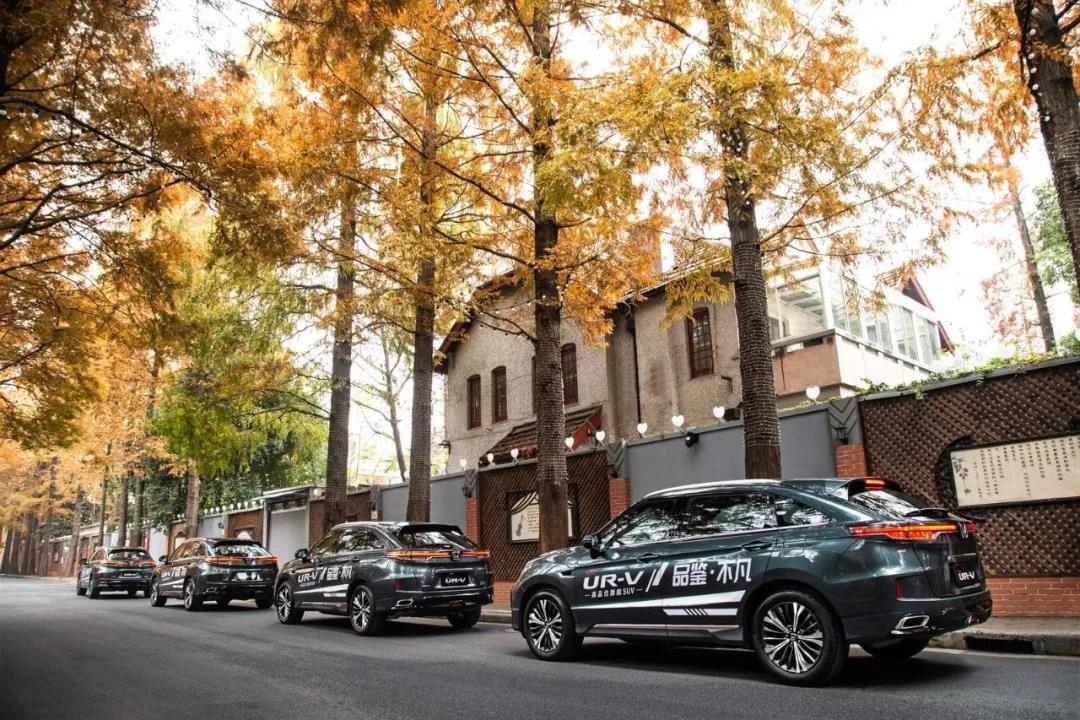 媒體視角 | 為什么街上的汽車總是那幾個顏色？