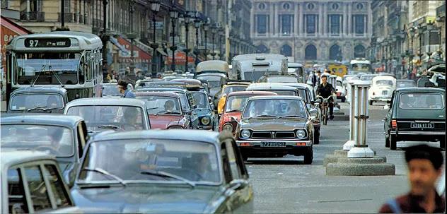 媒體說思域丨越較勁，越成功，CIVIC詮釋何為技術(shù)狂人本色